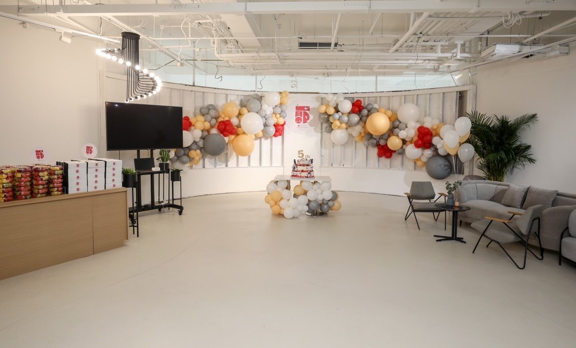 新湃传媒集团有限公司