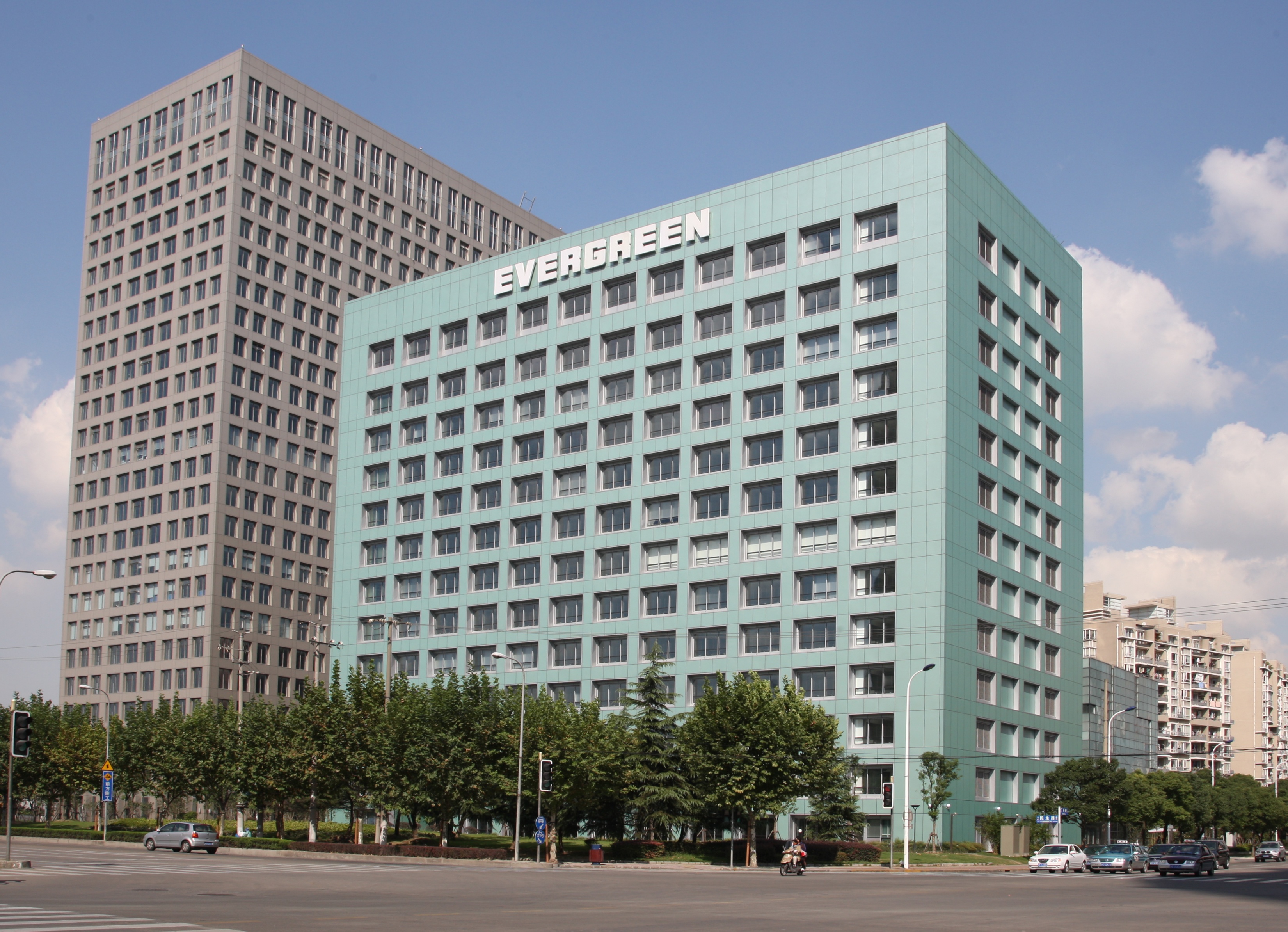 长荣集团始自於长荣海运股份有限公司,创立于1968年9月1日,发展