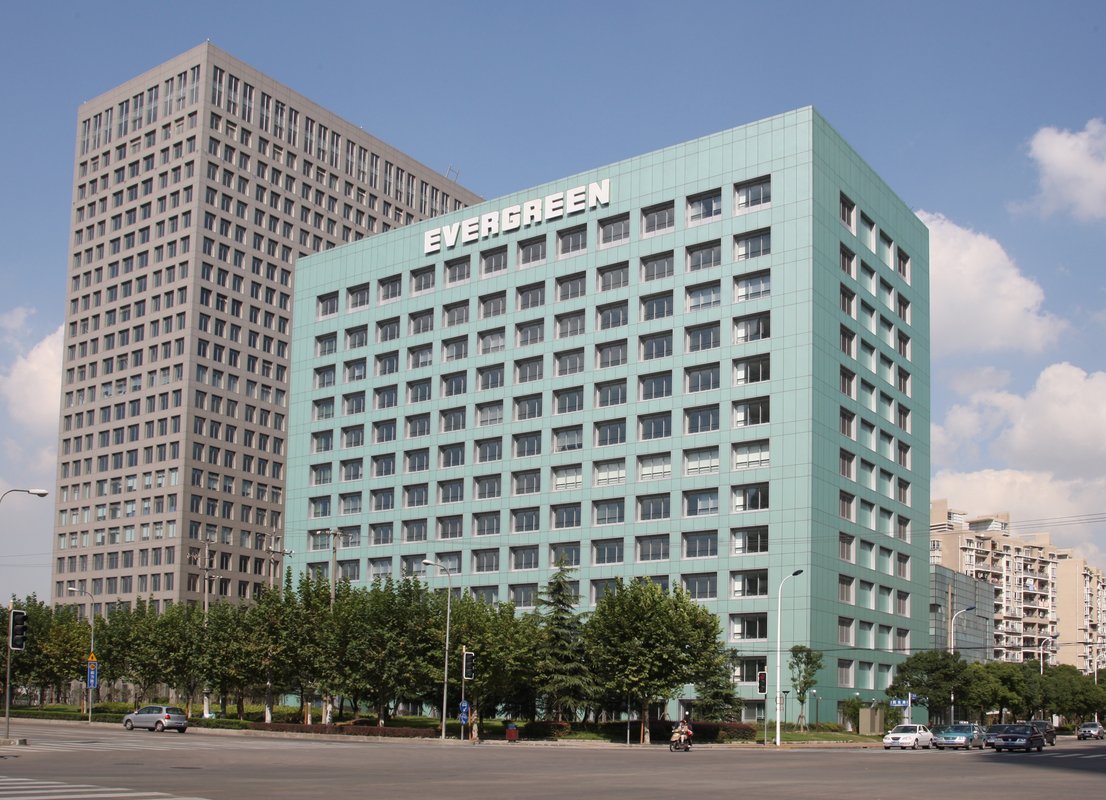 长荣集团始自於长荣海运股份有限公司,创立于1968年9月1日,发展