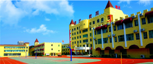 南昌雷式培训学校