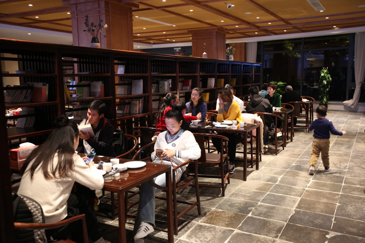 昆山市玉山镇自在阁素食馆