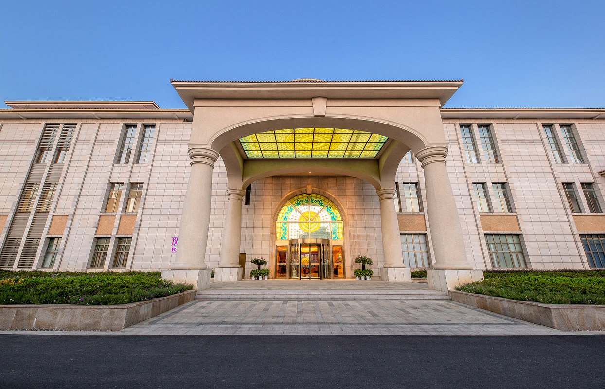 控股同庆楼子公司富茂大饭店子公司维可农产品公司子公司帕丽斯婚礼