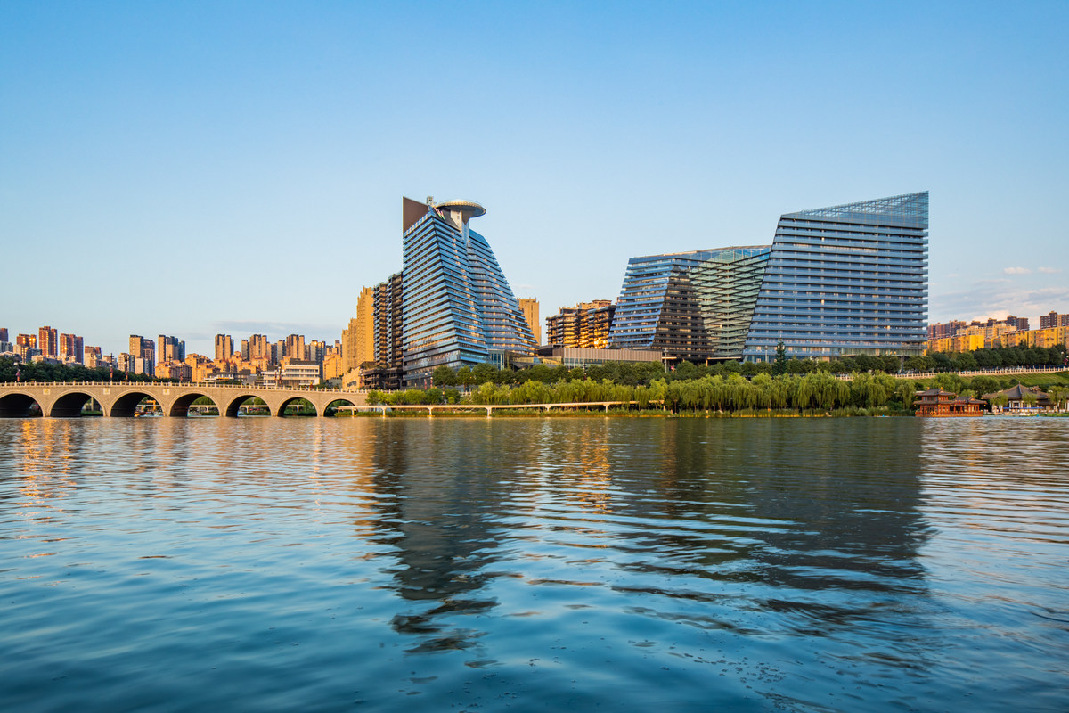 陕西万众控股集团有限公司