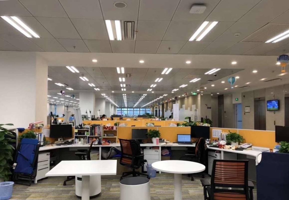 上海霞天商务咨询有限公司