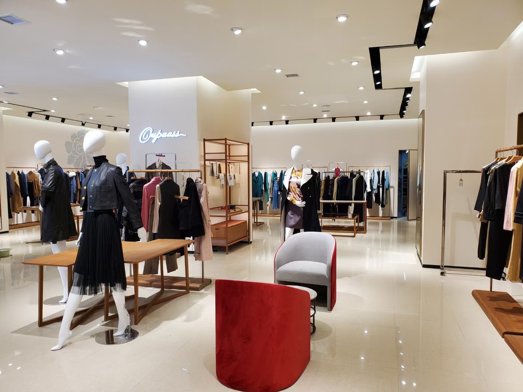 观山湖区欧宝狮服装经营部