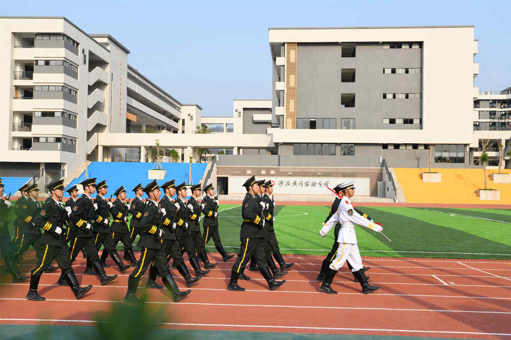 河源黄冈实验中学图片图片