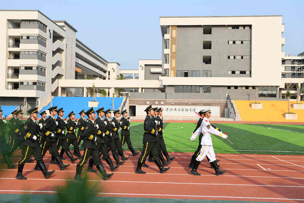河源市源城区黄冈实验中学
