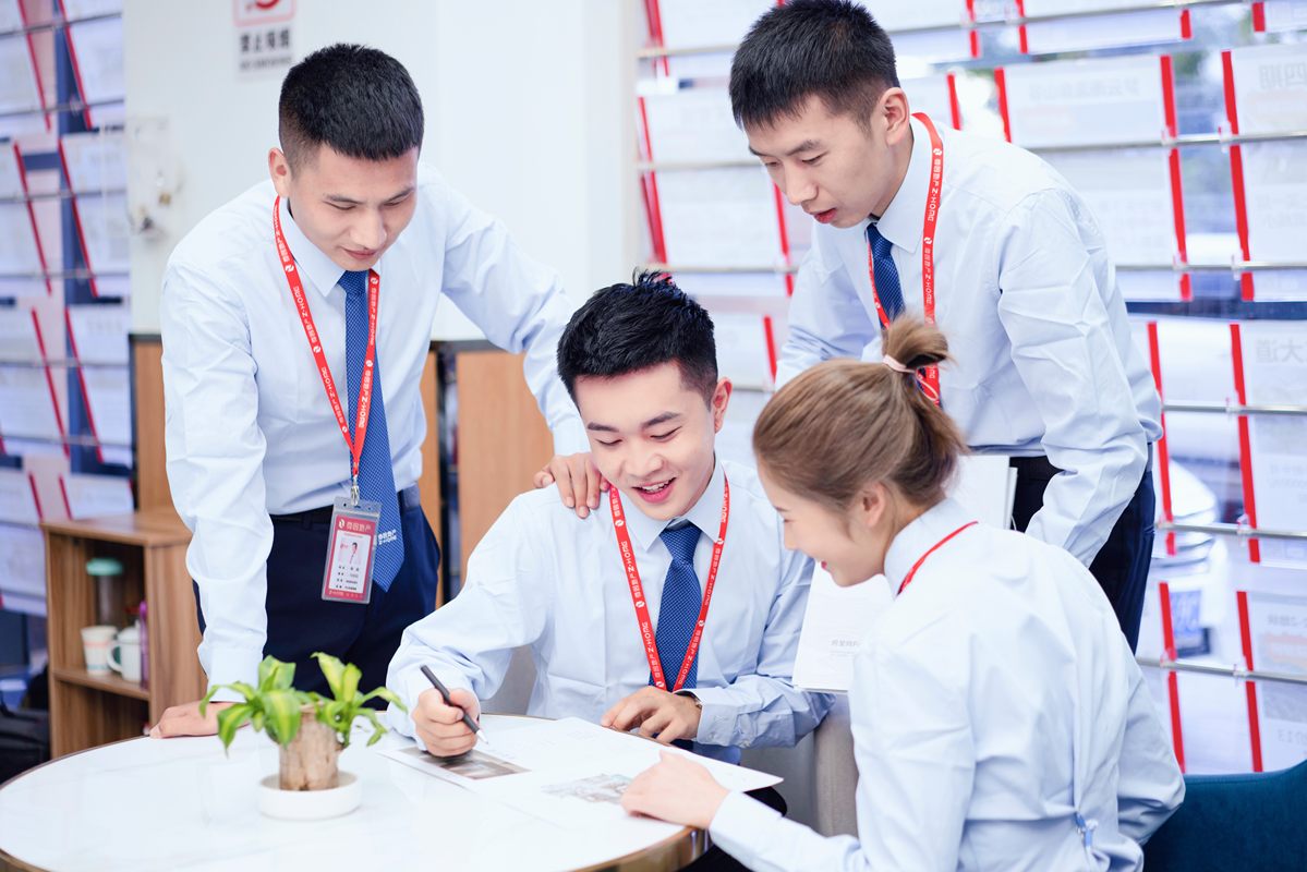 昆明尊园房地产经纪有限公司