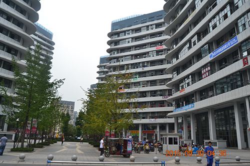 成都芸圻科技有限公司