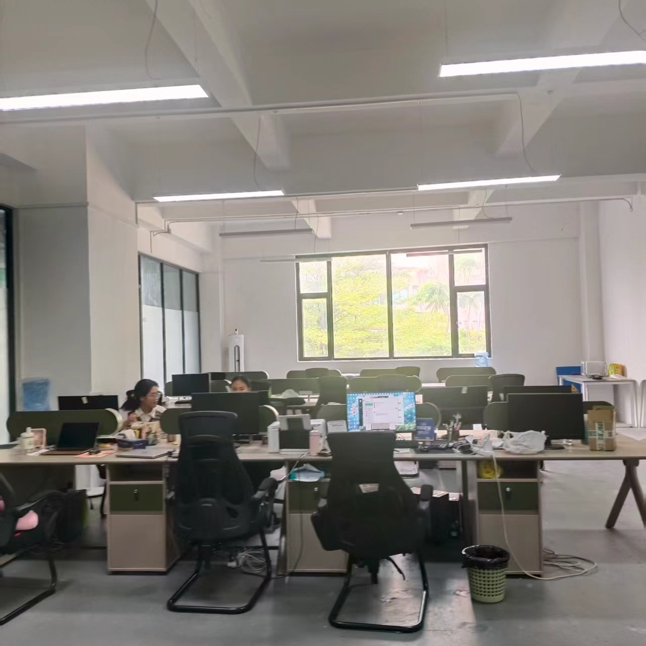 深圳市鹏诚物流有限公司