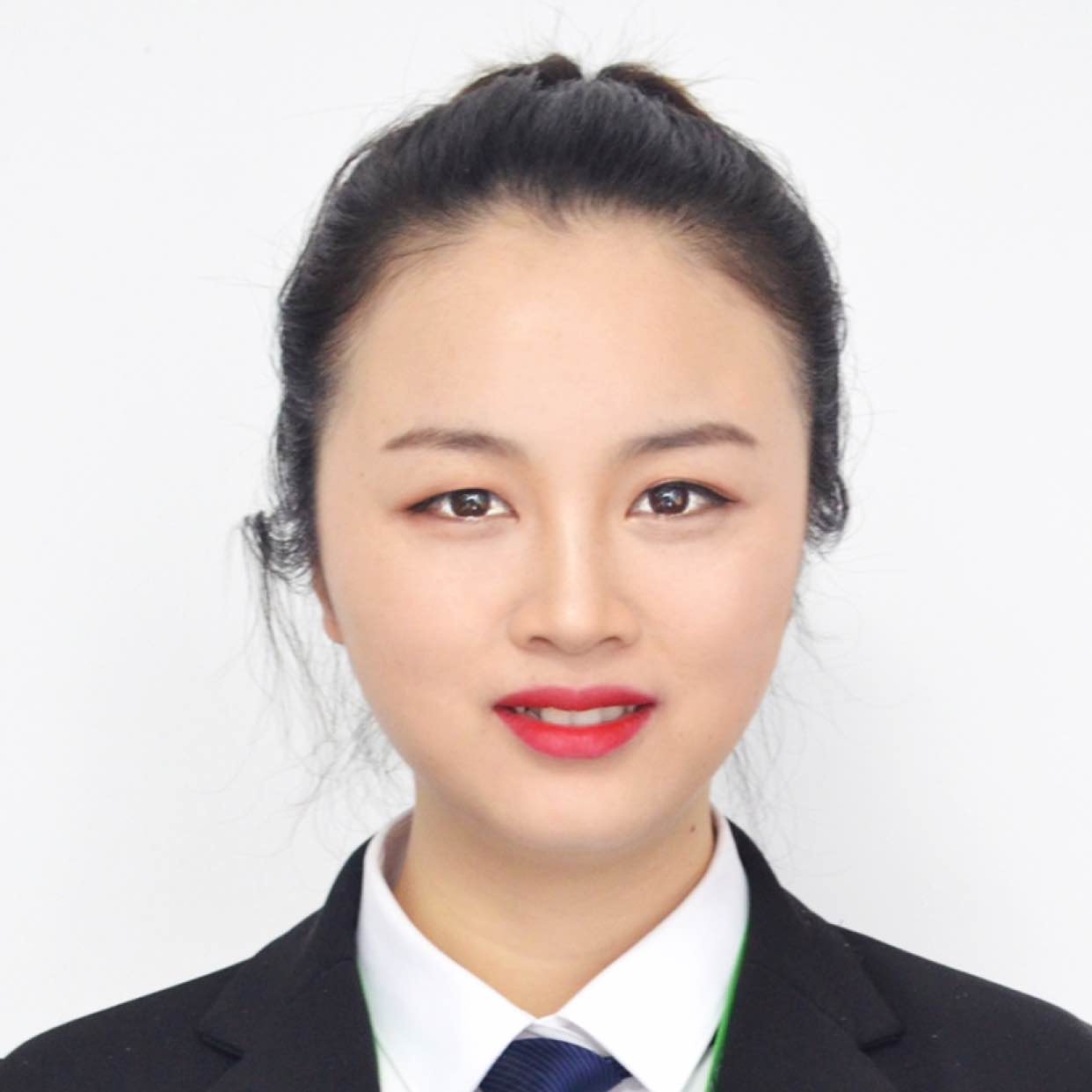 浏阳河畔-置业顾问